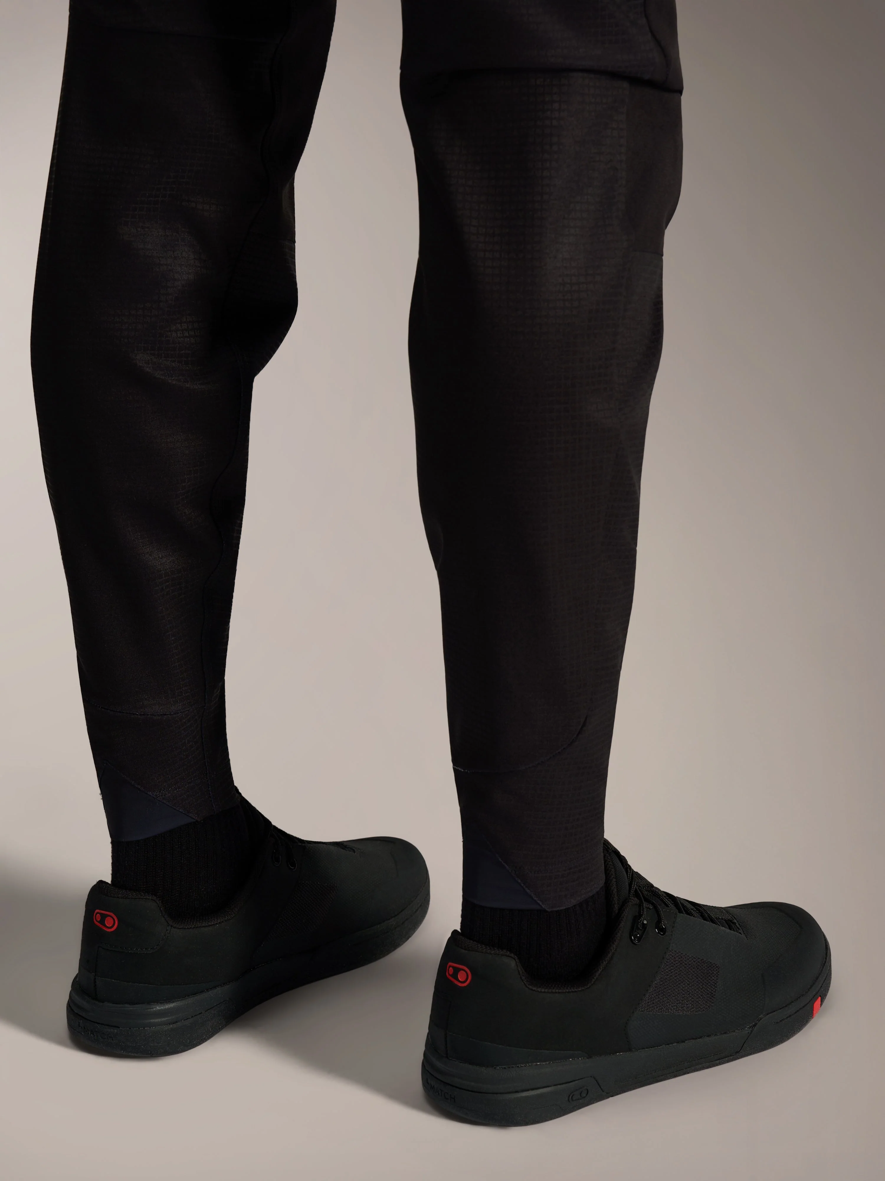 Pantalones A-Dura Elite - Image 9