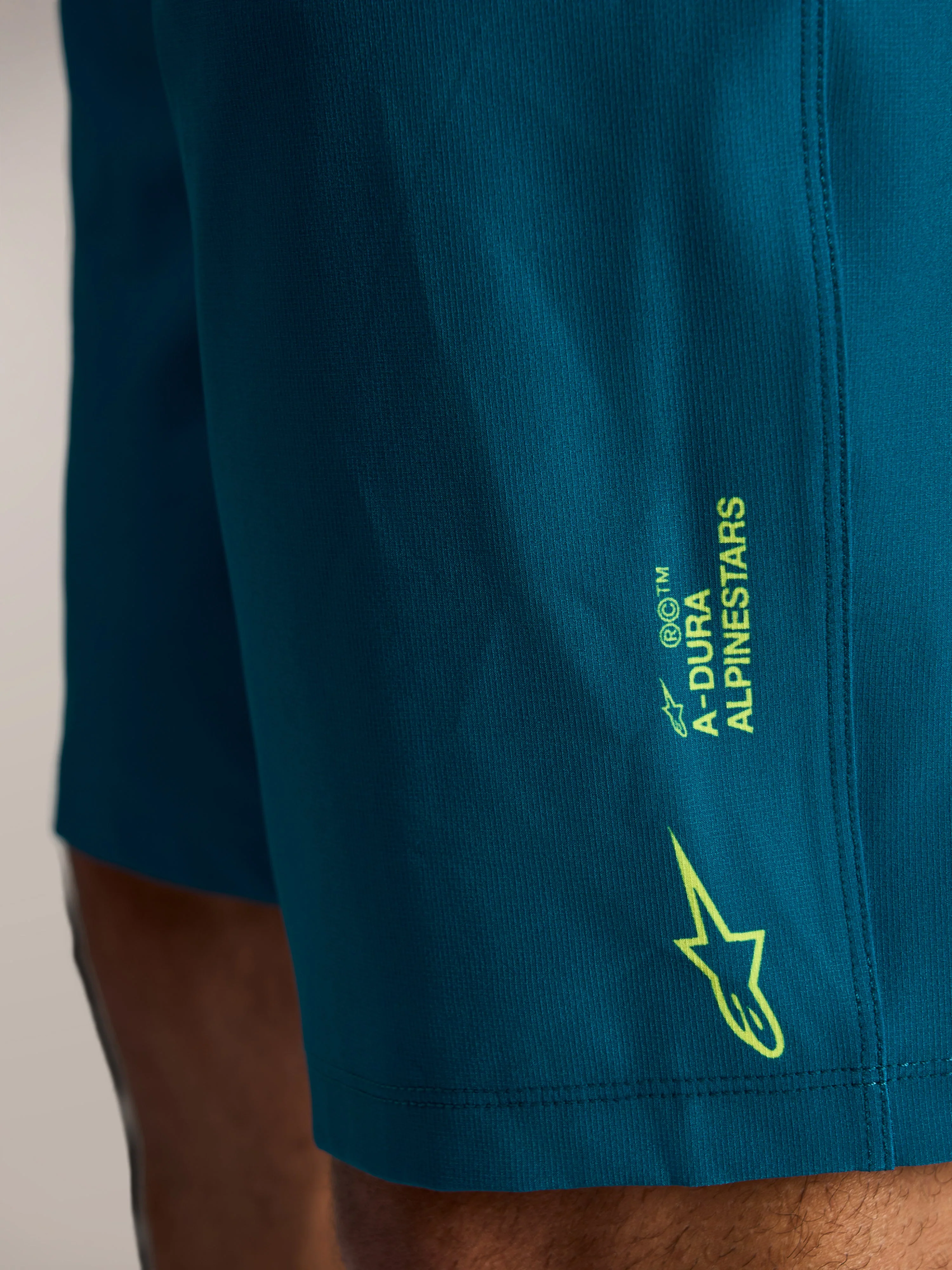 Pantalones Cortos Liner A-Dura Ride - Image 8