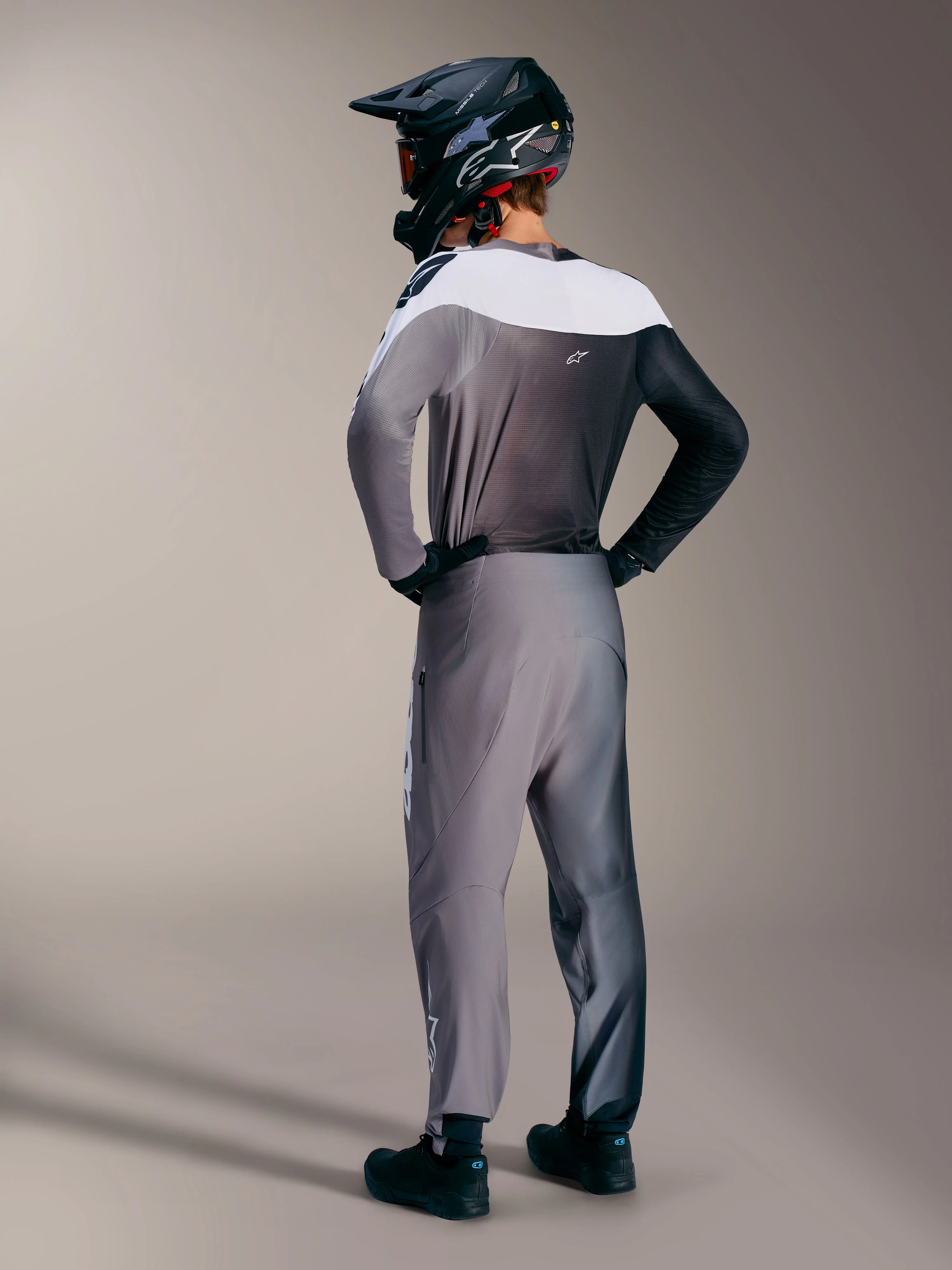 Pantalones A-Supra Elite - Image 4