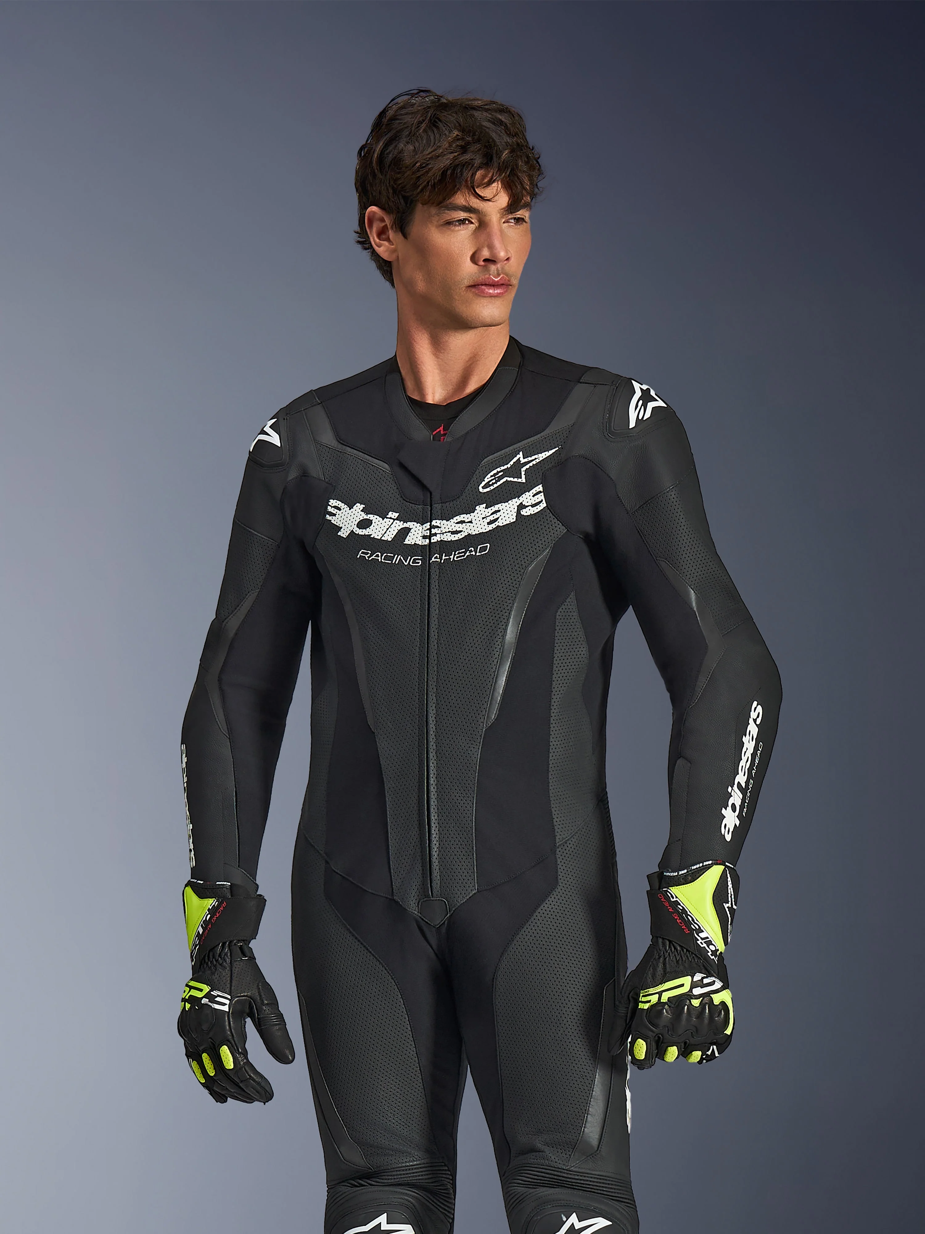 Mono De Cuero 1 Pieza GP Force V2 - Image 10