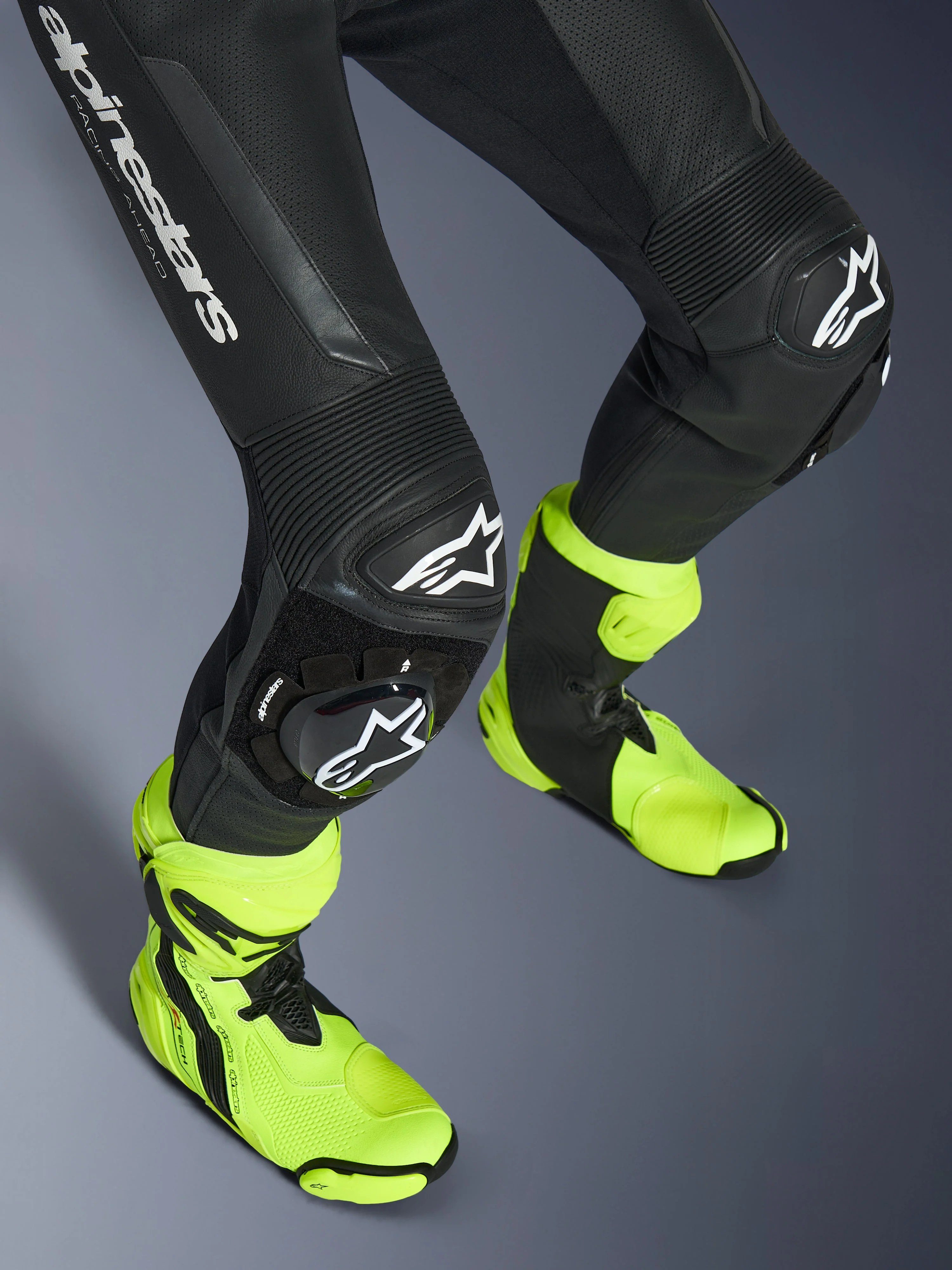 Mono De Cuero 1 Pieza GP Force V2 - Image 18