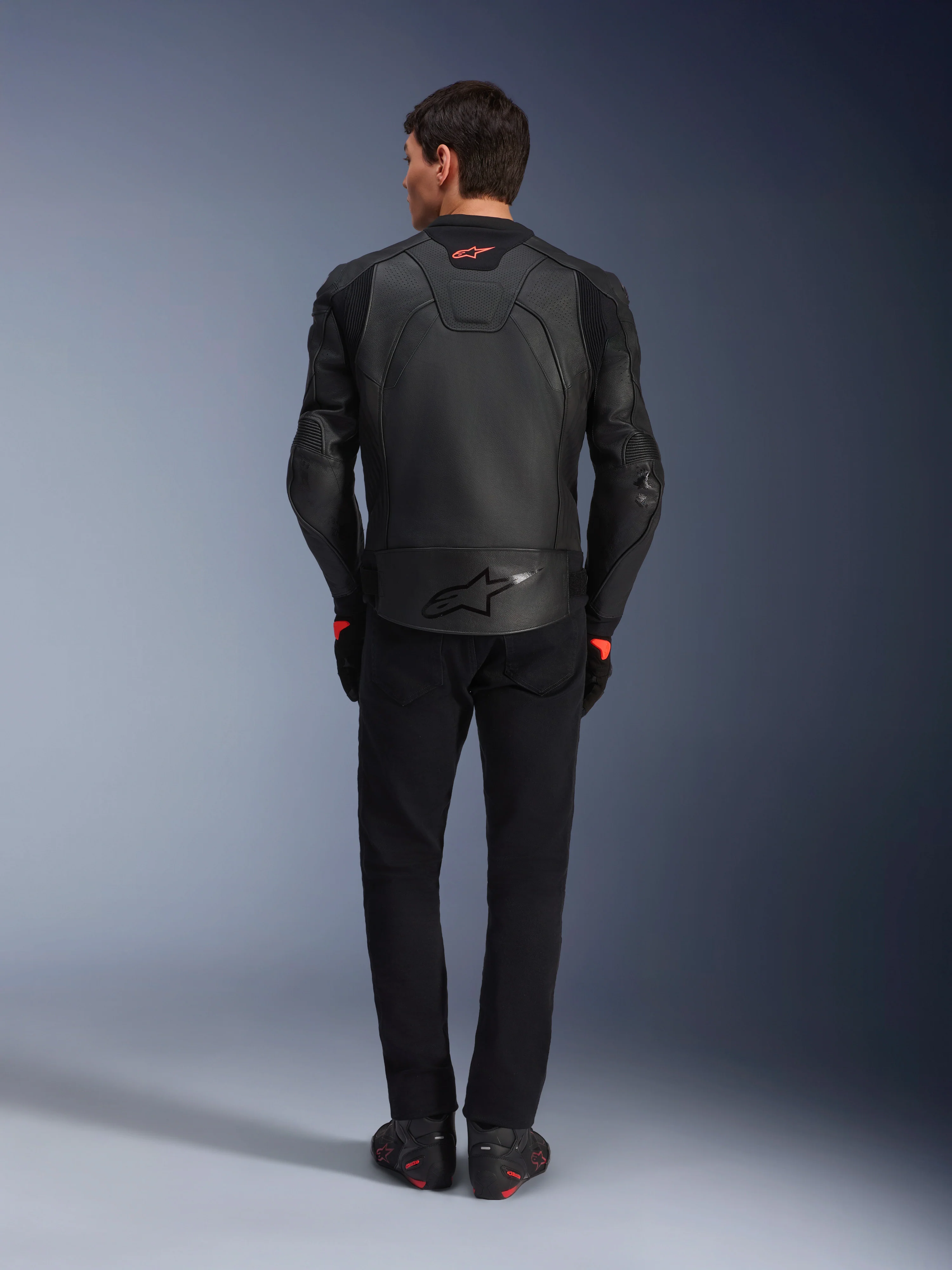 Chaqueta De Cuero GP Plus R V4 Airflow - Image 3